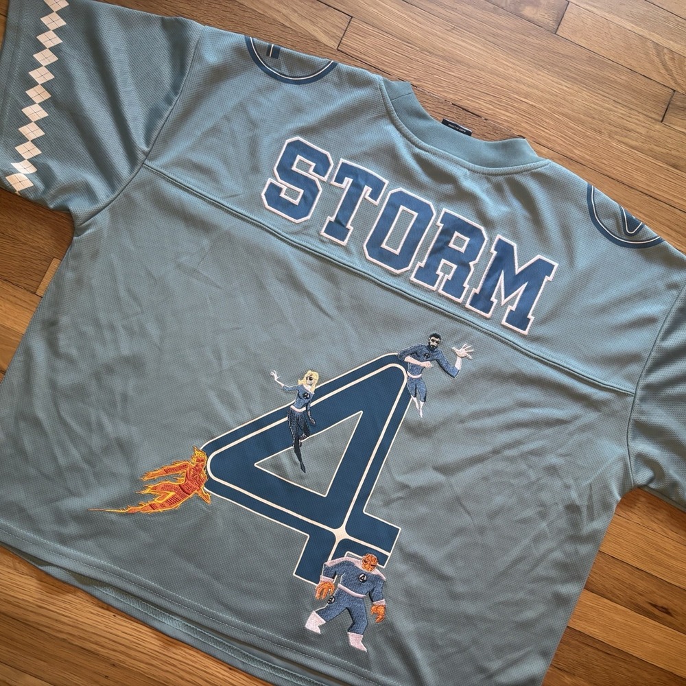 Marvel Fantastic Four First Steps Sue Storm BoxLunch Cropped Jersey L Exclusive